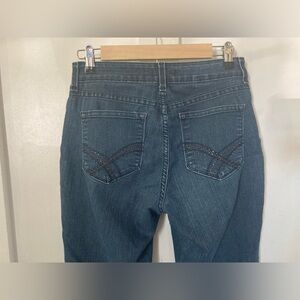 NYDJ jeans studded X on back pockets straight leg dark wash